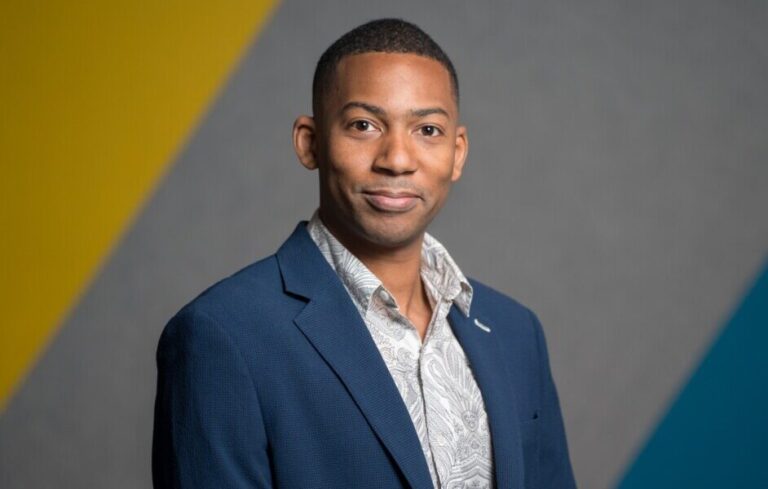 Jonathan Bean 942x600