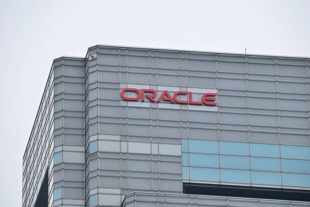 Oracle and AWS Collaborate to Integrate Oracle Database into AWS Cloud