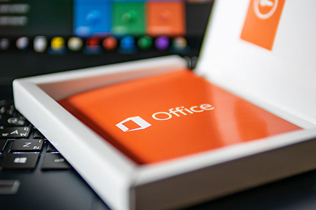 Ilustrasi Microsoft Office 2016 dan 2019 End of Support