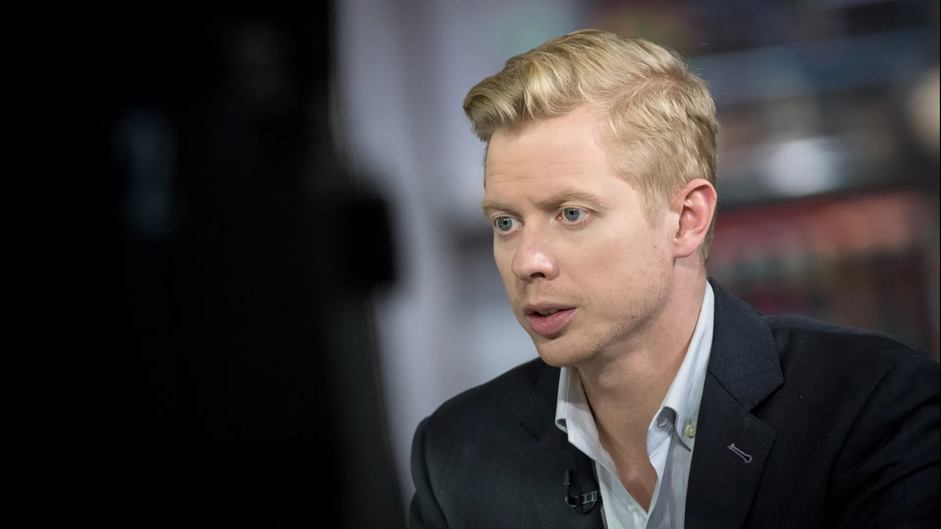 CEO Reddit Steve Huffman membahas lalu lintas AI dan strategi platform