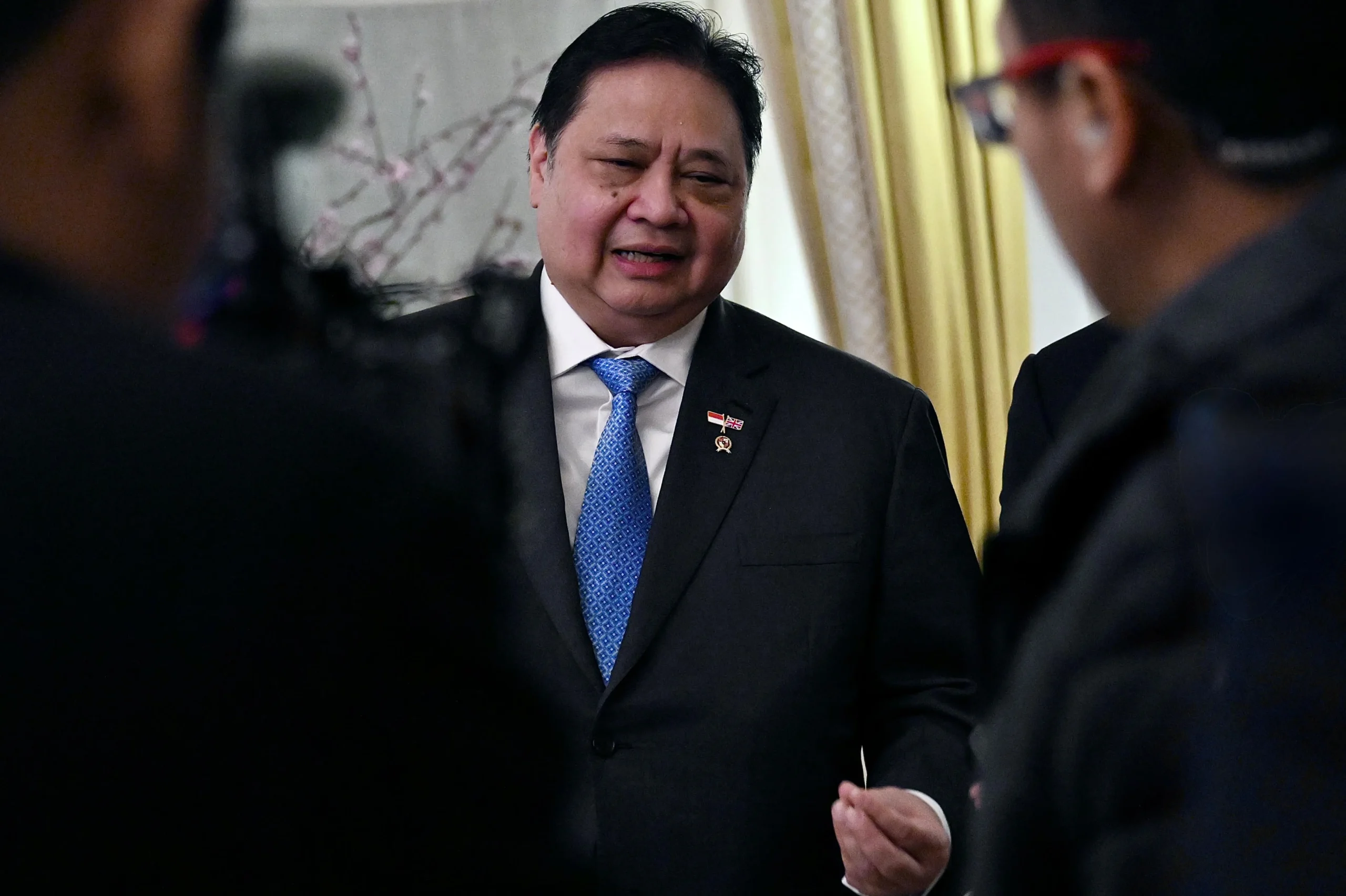 Menteri Koordinator Bidang Perekonomian Airlangga Hartarto menjelaskan kerja sama teknologi chip