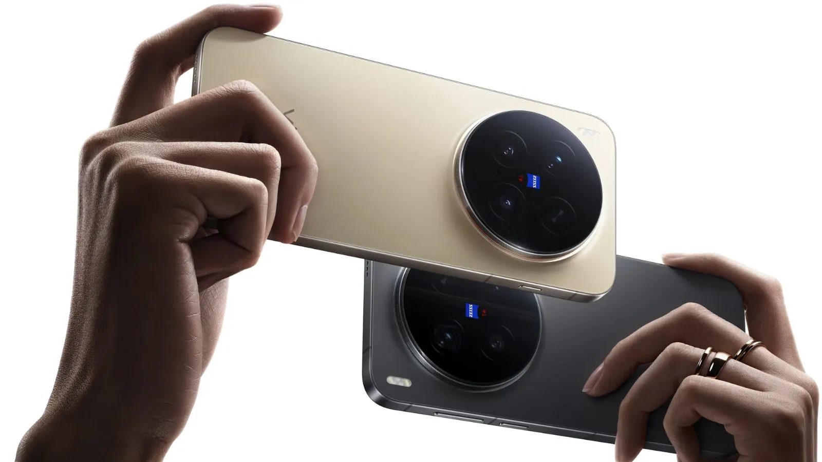 Vivo X300 Ultra dengan desain premium dan modul kamera belakang