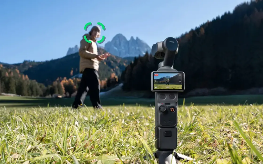 DJI Osmo Pocket 4 merekam video 4K slow-motion