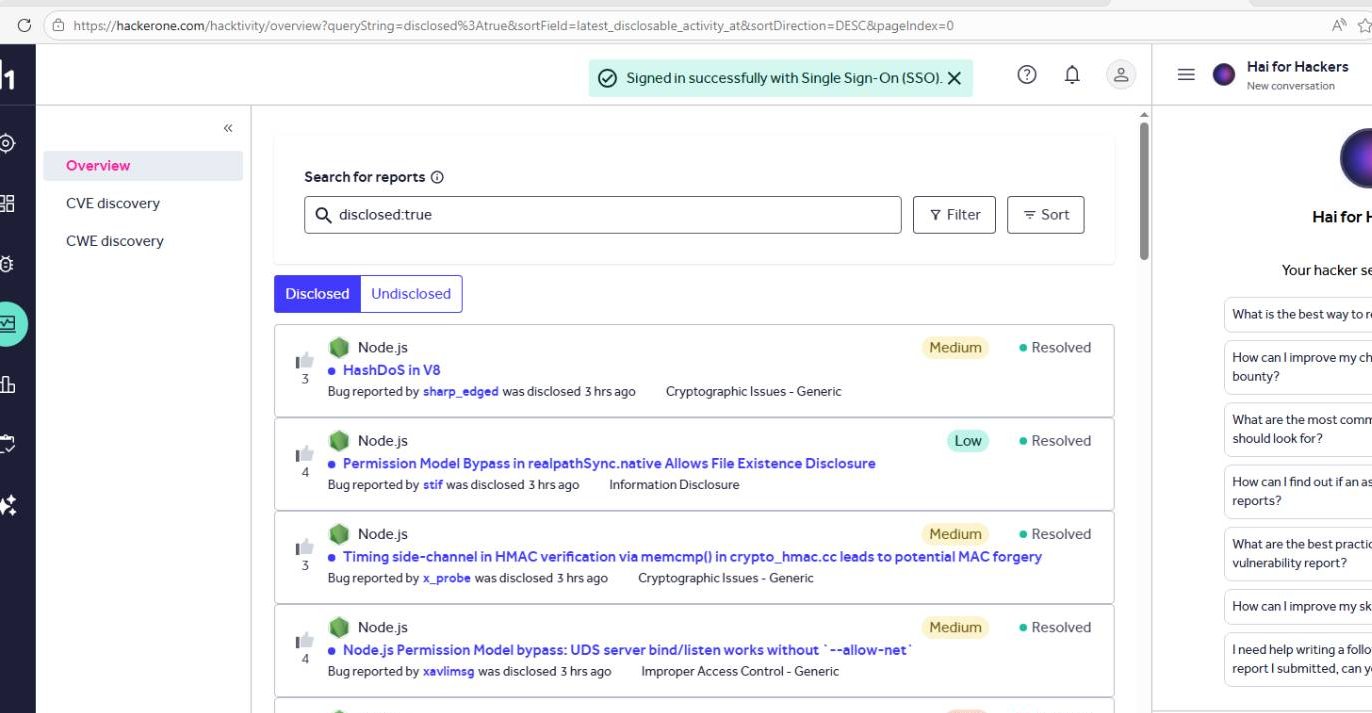 Ilustrasi hacker sedang menganalisis data yang bocor dari Adobe