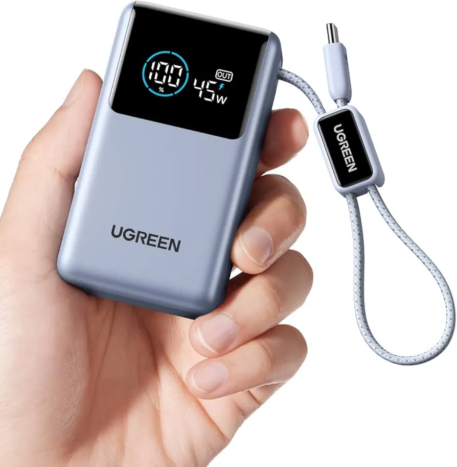 Ugreen Nexode Pro: Power Bank 10.000mAh & Charger 100W, Praktis untuk Semua Perangkat 3 Power bank Ugreen Nexode Pro dengan kabel USB-C bawaan