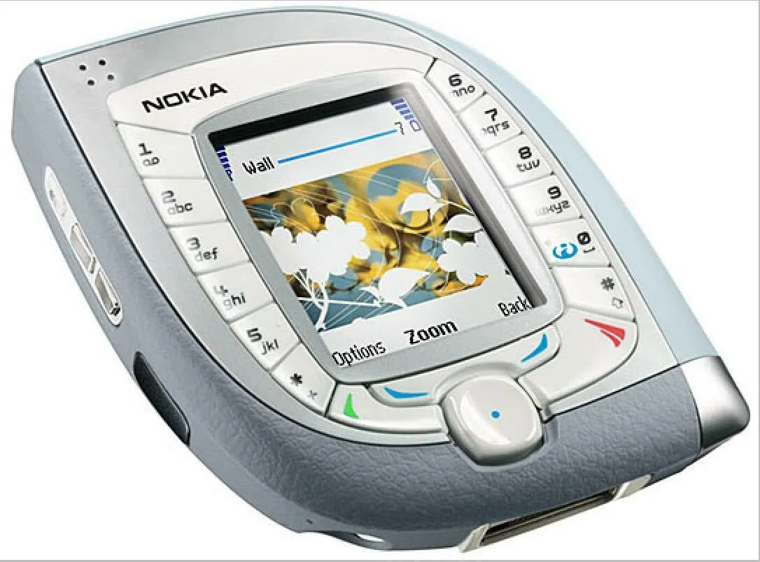 Nokia 7600, ponsel dengan desain daun atau tetesan air